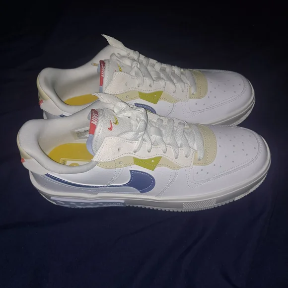 Nike Air Force 1 Women's Sz.11.5 - Picture 1 of 15